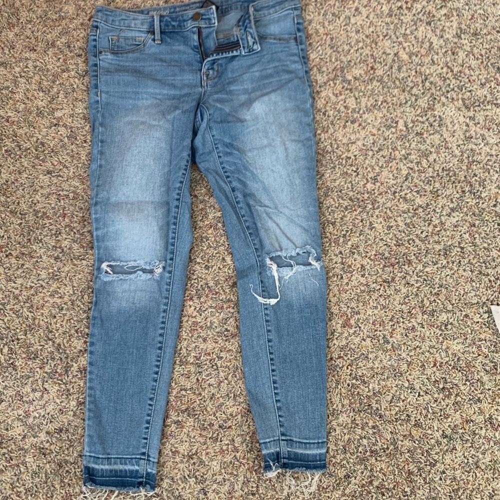 Massimo Distressed Blue Jean